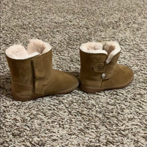 Baby UGS - Picture 4 of 4